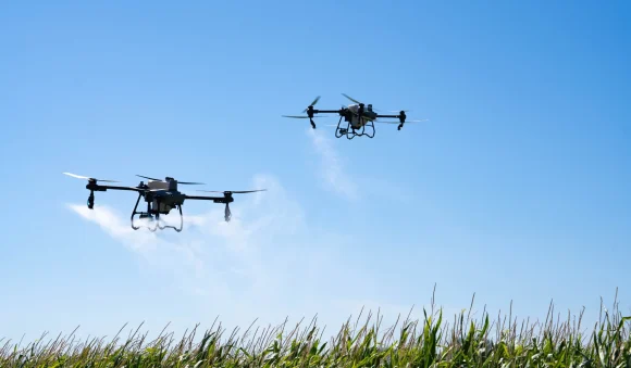 Agras-T50-oprysk-z-drona-_4_